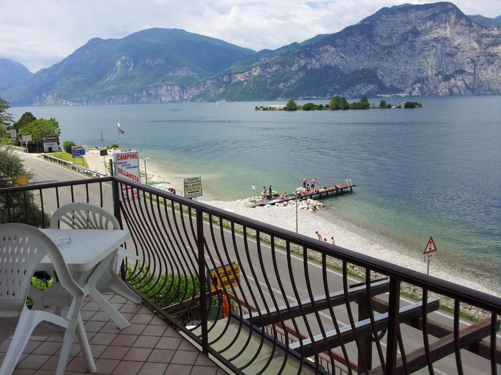 Locanda Bellavista B&B Malcesine Oda fotoğraf
